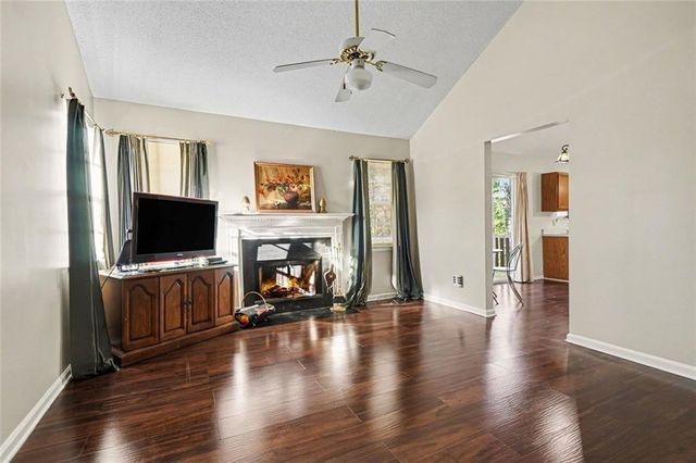 958 Redan Crescent Drive, Stone Mountain, GA 30088