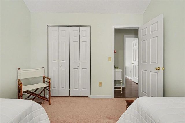 958 Redan Crescent Drive, Stone Mountain, GA 30088