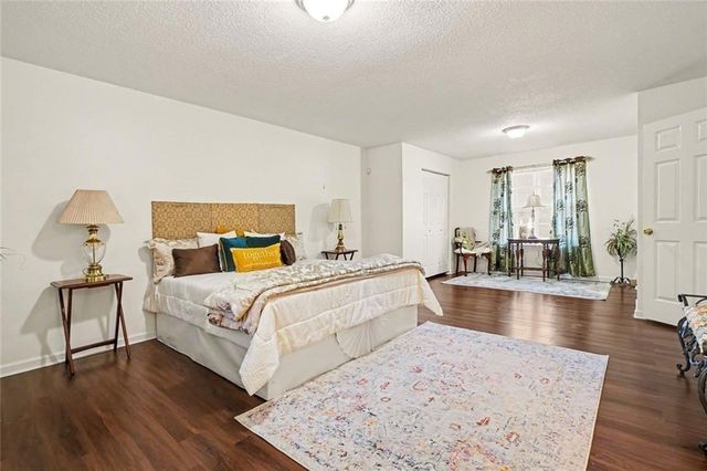 958 Redan Crescent Drive, Stone Mountain, GA 30088