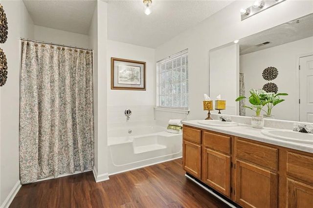 958 Redan Crescent Drive, Stone Mountain, GA 30088