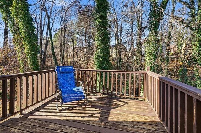 958 Redan Crescent Drive, Stone Mountain, GA 30088