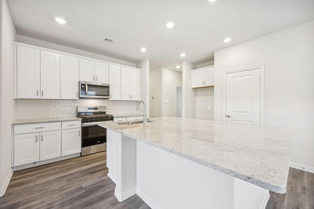 519 Ridgedale Drive, Mckinney, TX 75071