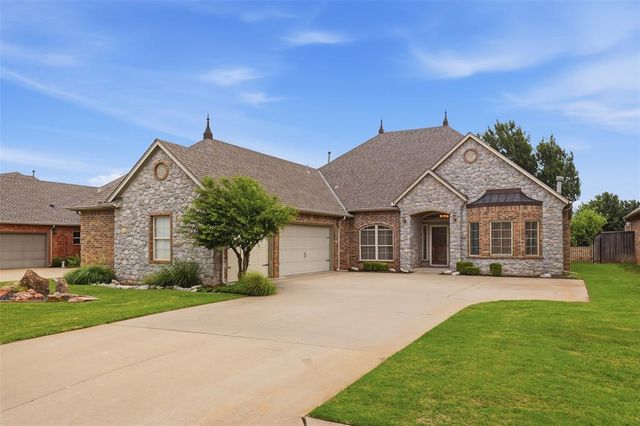 12508 Chateaux Road, Oklahoma City, OK 73142