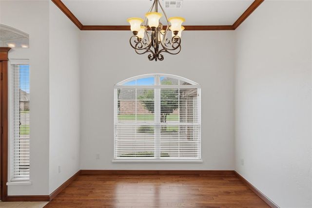 12508 Chateaux Road, Oklahoma City, OK 73142
