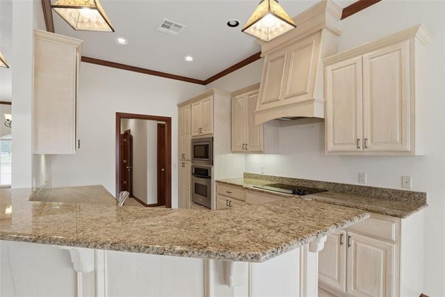 12508 Chateaux Road, Oklahoma City, OK 73142