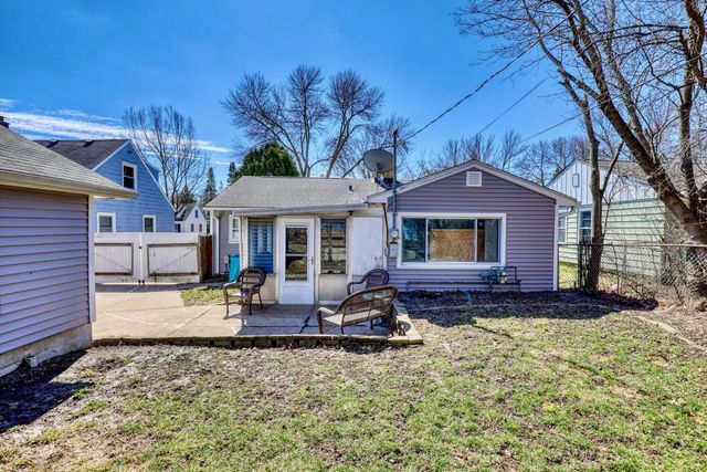 6332 W Bennett AVENUE, Milwaukee, WI 53219