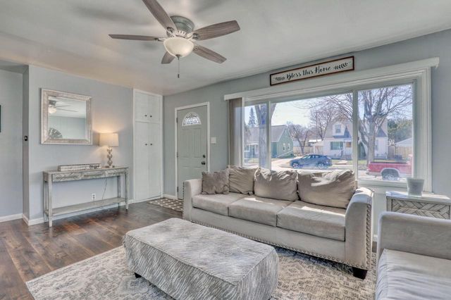 6332 W Bennett AVENUE, Milwaukee, WI 53219