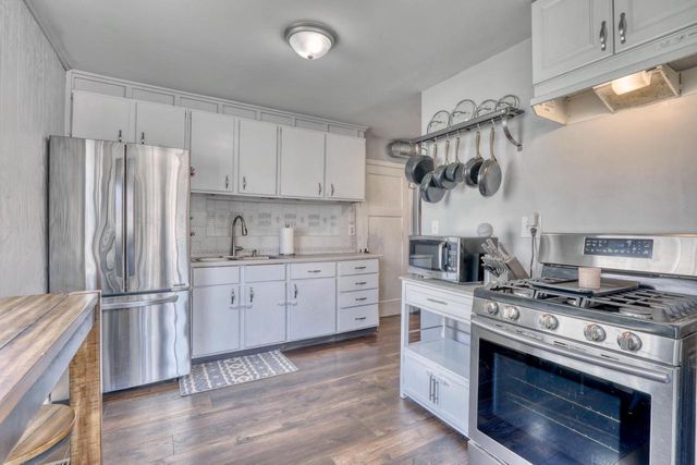 6332 W Bennett AVENUE, Milwaukee, WI 53219