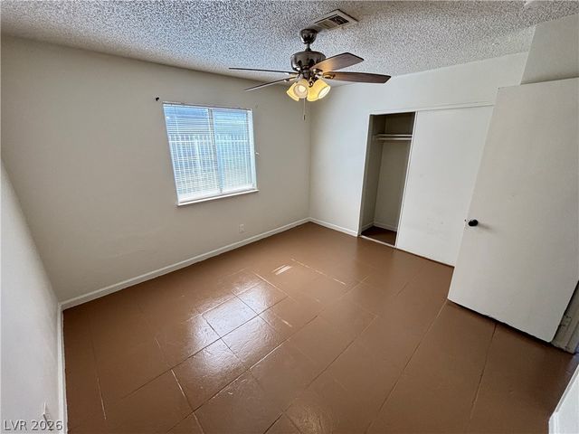 6940 Hopkins Drive A, Las Vegas, NV 89156