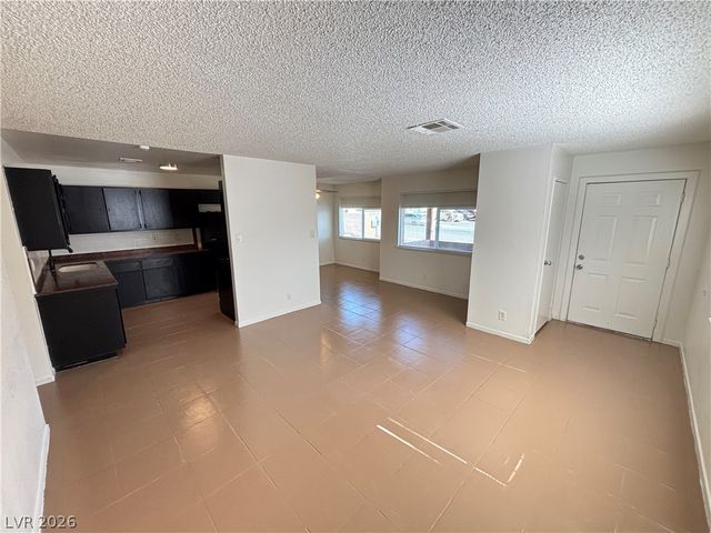 6940 Hopkins Drive A, Las Vegas, NV 89156