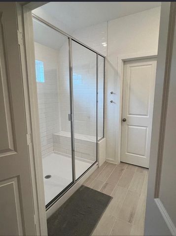 2219 Graycliff Estate Ln, League City, TX 77573