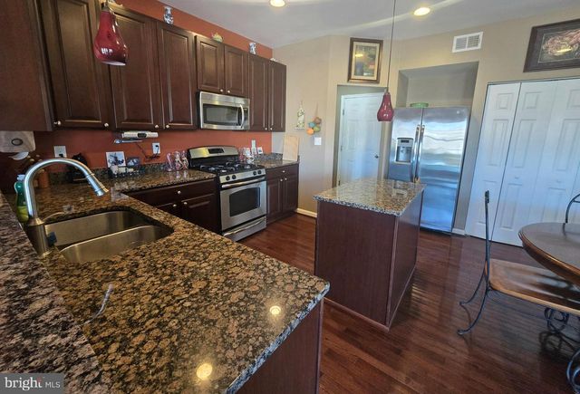85 MALEK DR, Hanover, PA 17331