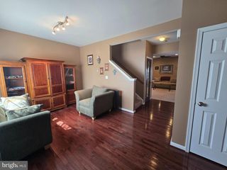 85 MALEK DR, Hanover, PA 17331