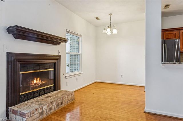 13 Golden Willow CIR, Hampton, VA 23666