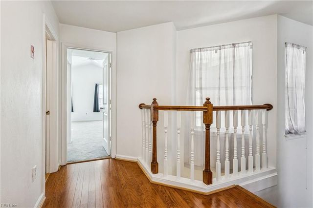 13 Golden Willow CIR, Hampton, VA 23666