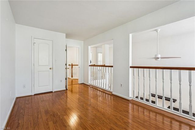 13 Golden Willow CIR, Hampton, VA 23666