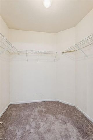 13 Golden Willow CIR, Hampton, VA 23666