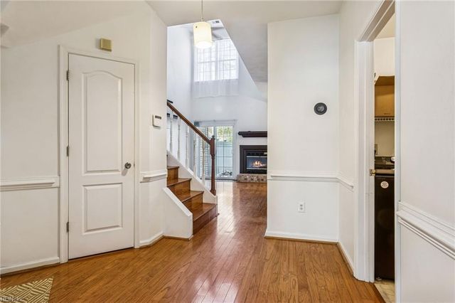 13 Golden Willow CIR, Hampton, VA 23666