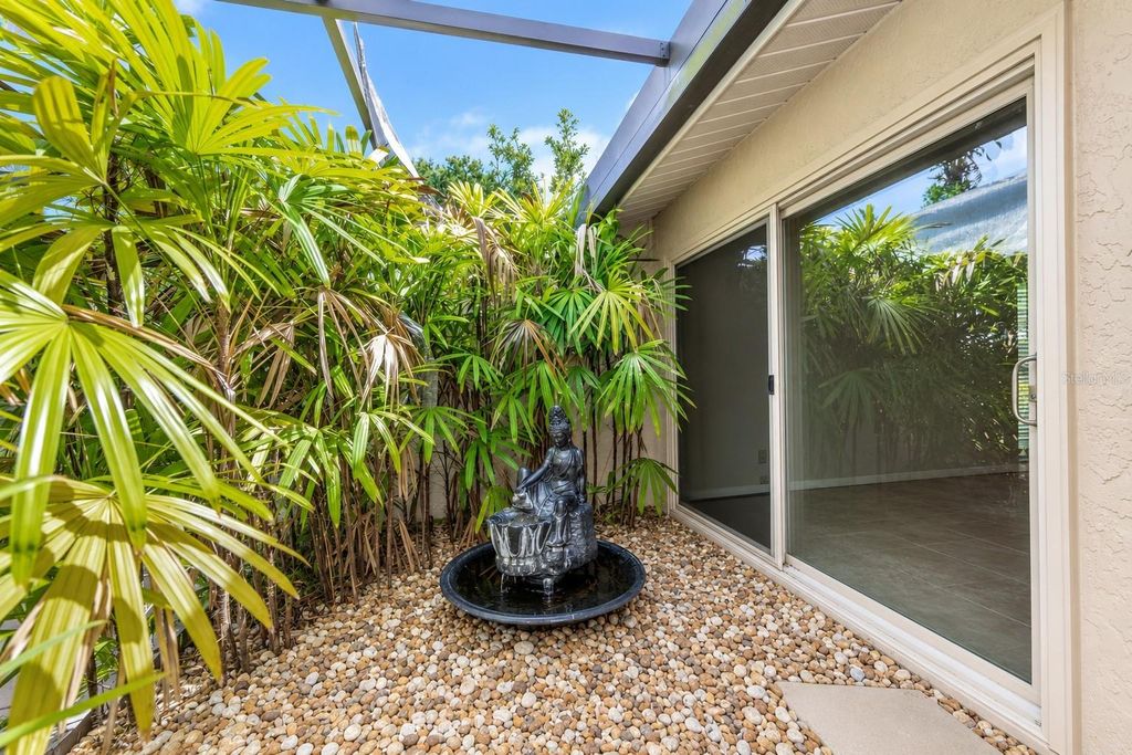 Image 29 of property listing at 3582 FAIRWAY FOREST DRIVE, Palm Harbor, FL 34685