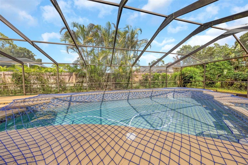 Image 4 of property listing at 3582 FAIRWAY FOREST DRIVE, Palm Harbor, FL 34685