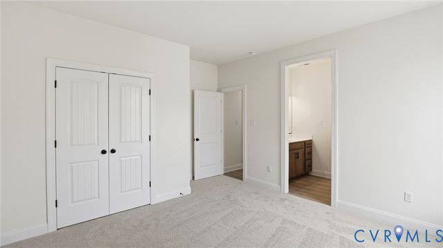 9365 Stingray Point Ct, New Kent, VA 23124