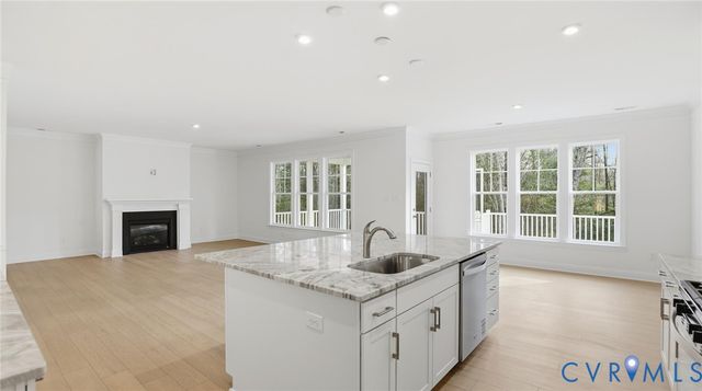 9365 Stingray Point Ct, New Kent, VA 23124