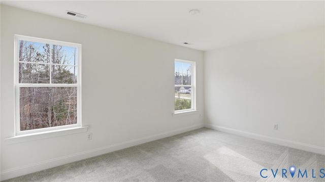 9365 Stingray Point Ct, New Kent, VA 23124