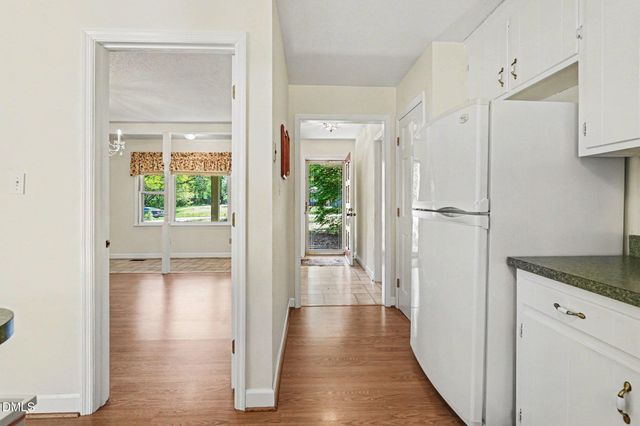 8612 Maidstone Court, Raleigh, NC 27613