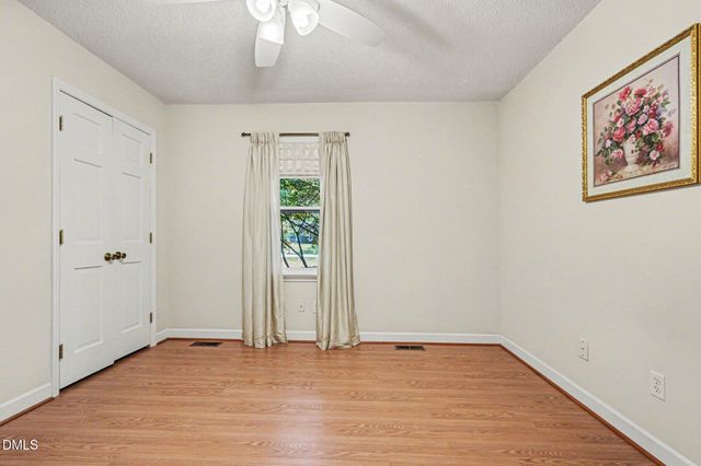 8612 Maidstone Court, Raleigh, NC 27613