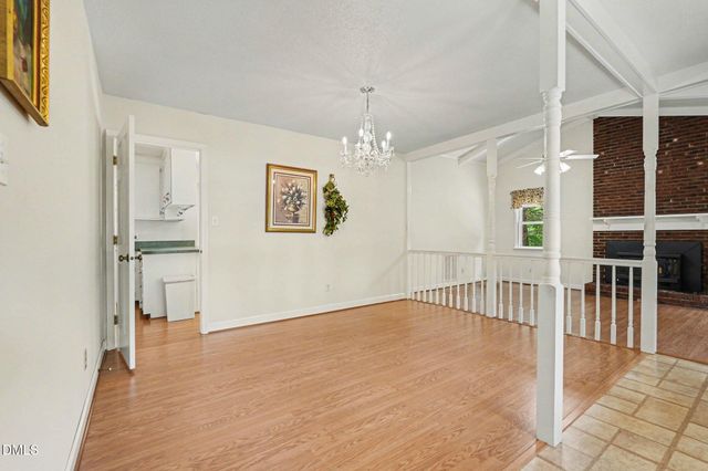 8612 Maidstone Court, Raleigh, NC 27613