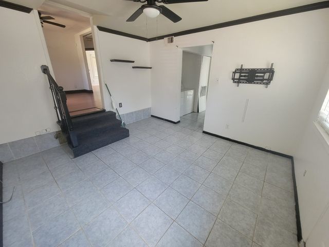 3906 Mercury, Haltom City, TX 76111