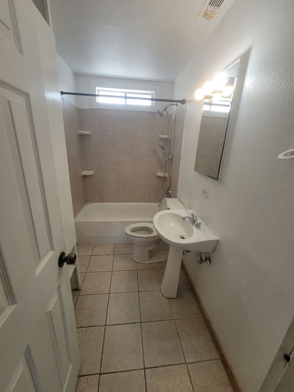 3906 Mercury, Haltom City, TX 76111 — photo 4