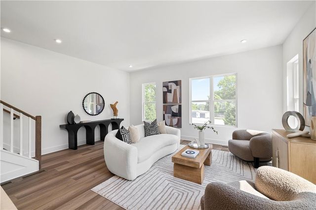 514 Motivation NW Circle, Atlanta, GA 30309