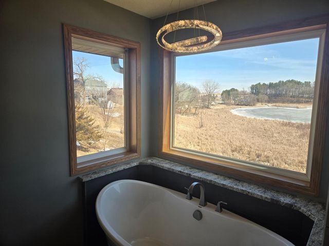 502 Pond View Drive SE, Lonsdale, MN 55046