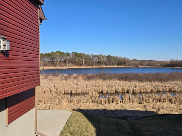 502 Pond View Drive SE, Lonsdale, MN 55046