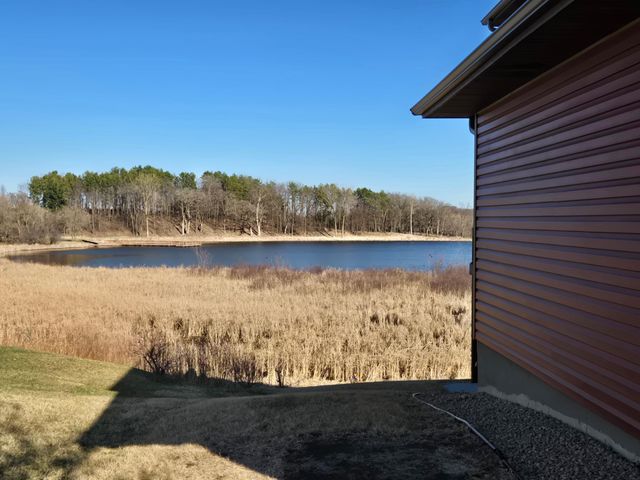 502 Pond View Drive SE, Lonsdale, MN 55046