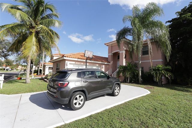 6602 Geneva Street, Lake Worth, FL 33467