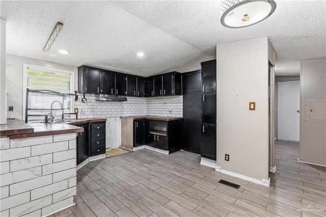 48 Gladiola Street, Alamo, TX 78516