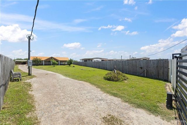 48 Gladiola Street, Alamo, TX 78516