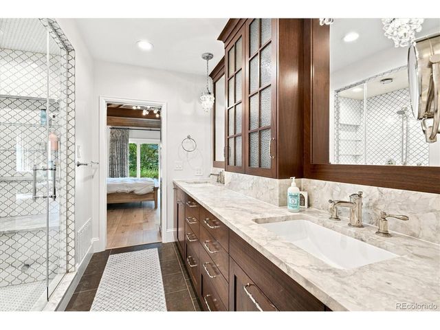 5001 Bow Mar Dr, Littleton, CO 80123