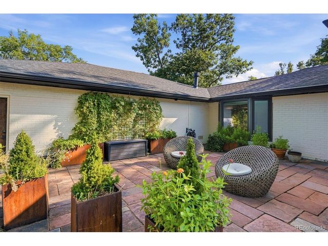 5001 Bow Mar Dr, Littleton, CO 80123