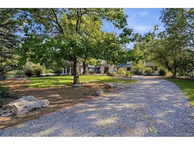 5001 Bow Mar Dr, Littleton, CO 80123