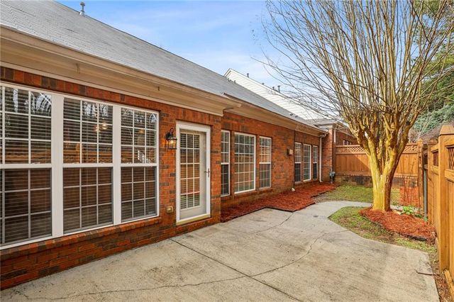 125 Westchester SE Drive, Smyrna, GA 30082