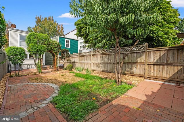 1016 PENDLETON ST, Alexandria, VA 22314