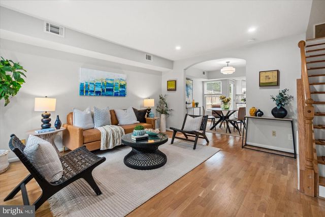 1016 PENDLETON ST, Alexandria, VA 22314