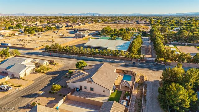 7615 Red Turtle Street, Las Vegas, NV 89131