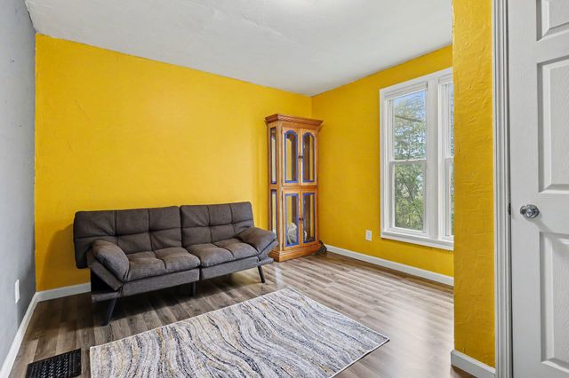 176 W Fountain Street, Battle Creek, MI 49037