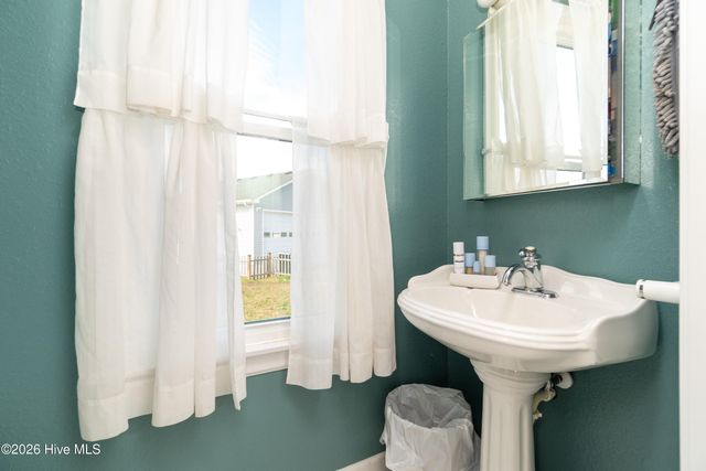 101 Daybreak Court, Grandy, NC 27939