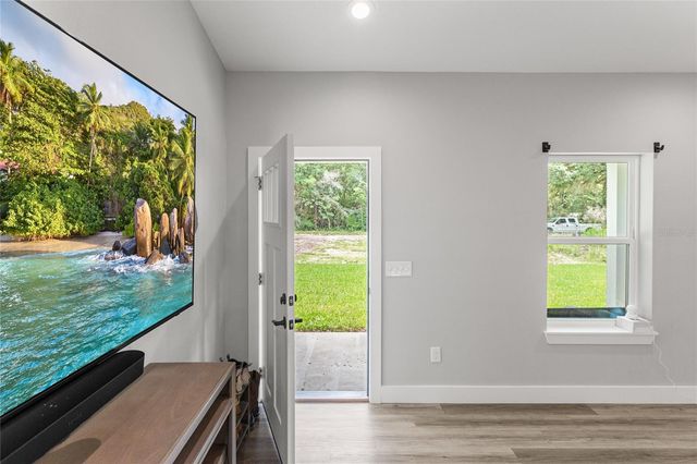 207 N PALMETTO AVENUE, Florahome, FL 32140