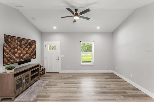 207 N PALMETTO AVENUE, Florahome, FL 32140